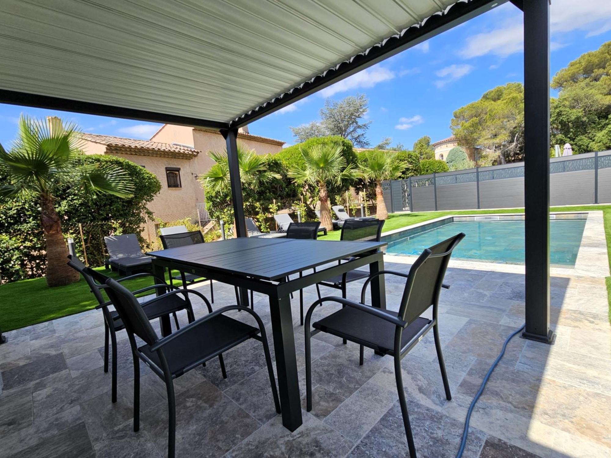 Etoile Du Berger Saint Aygulf 3 Villas Et 4 Appartements Jardin Individuel Et Piscine Chauffee En Saison - La Mer Et Les Plages 450 M Eksteriør bilde