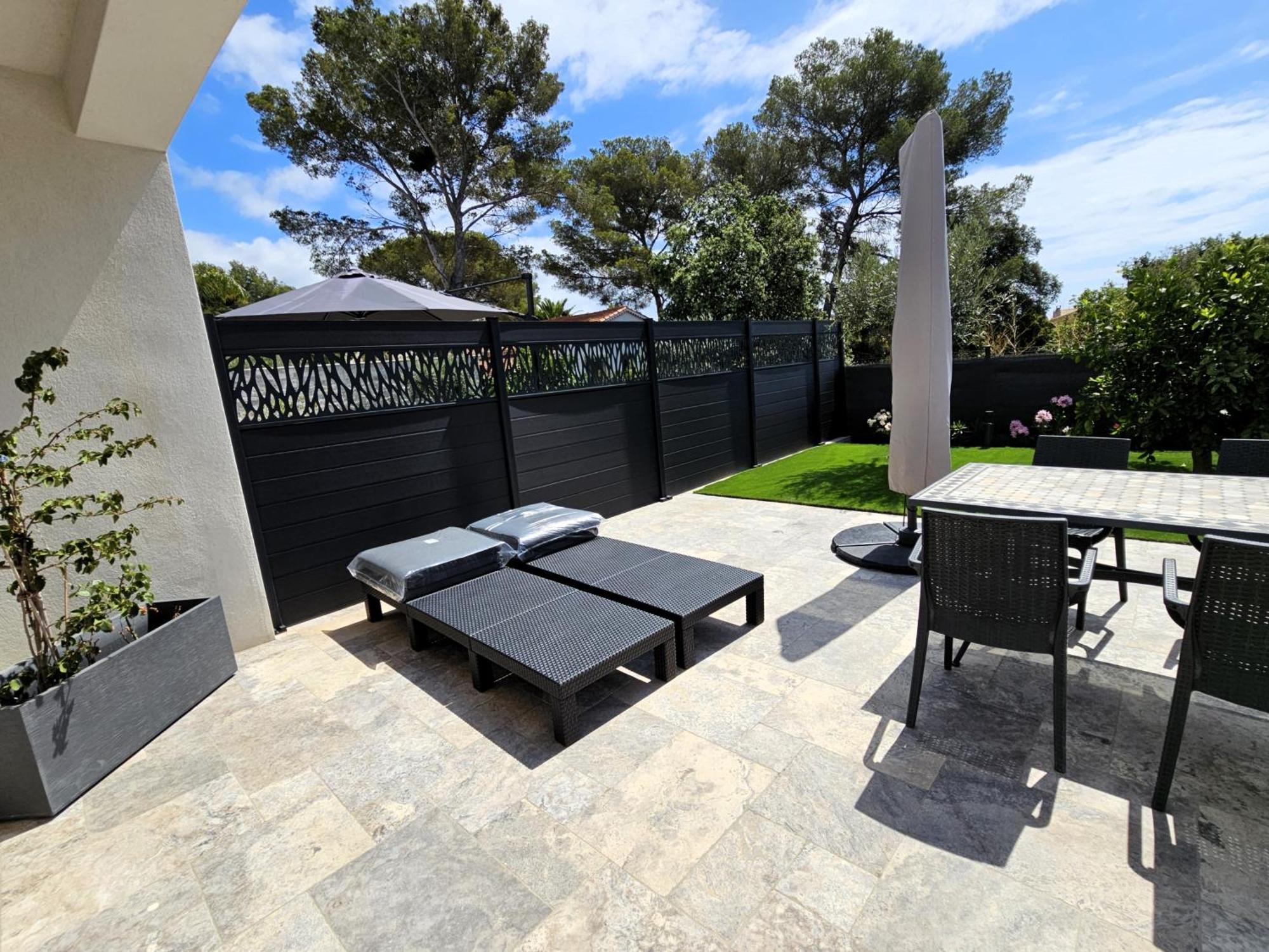 Etoile Du Berger Saint Aygulf 3 Villas Et 4 Appartements Jardin Individuel Et Piscine Chauffee En Saison - La Mer Et Les Plages 450 M Eksteriør bilde