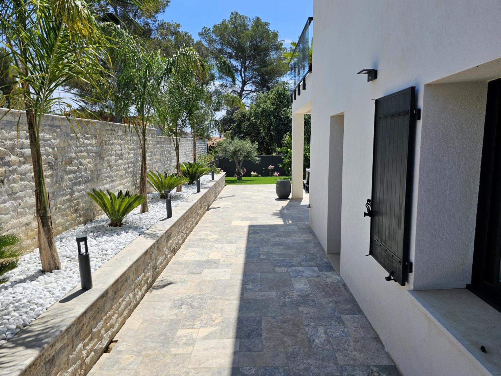 Etoile Du Berger Saint Aygulf 3 Villas Et 4 Appartements Jardin Individuel Et Piscine Chauffee En Saison - La Mer Et Les Plages 450 M Eksteriør bilde