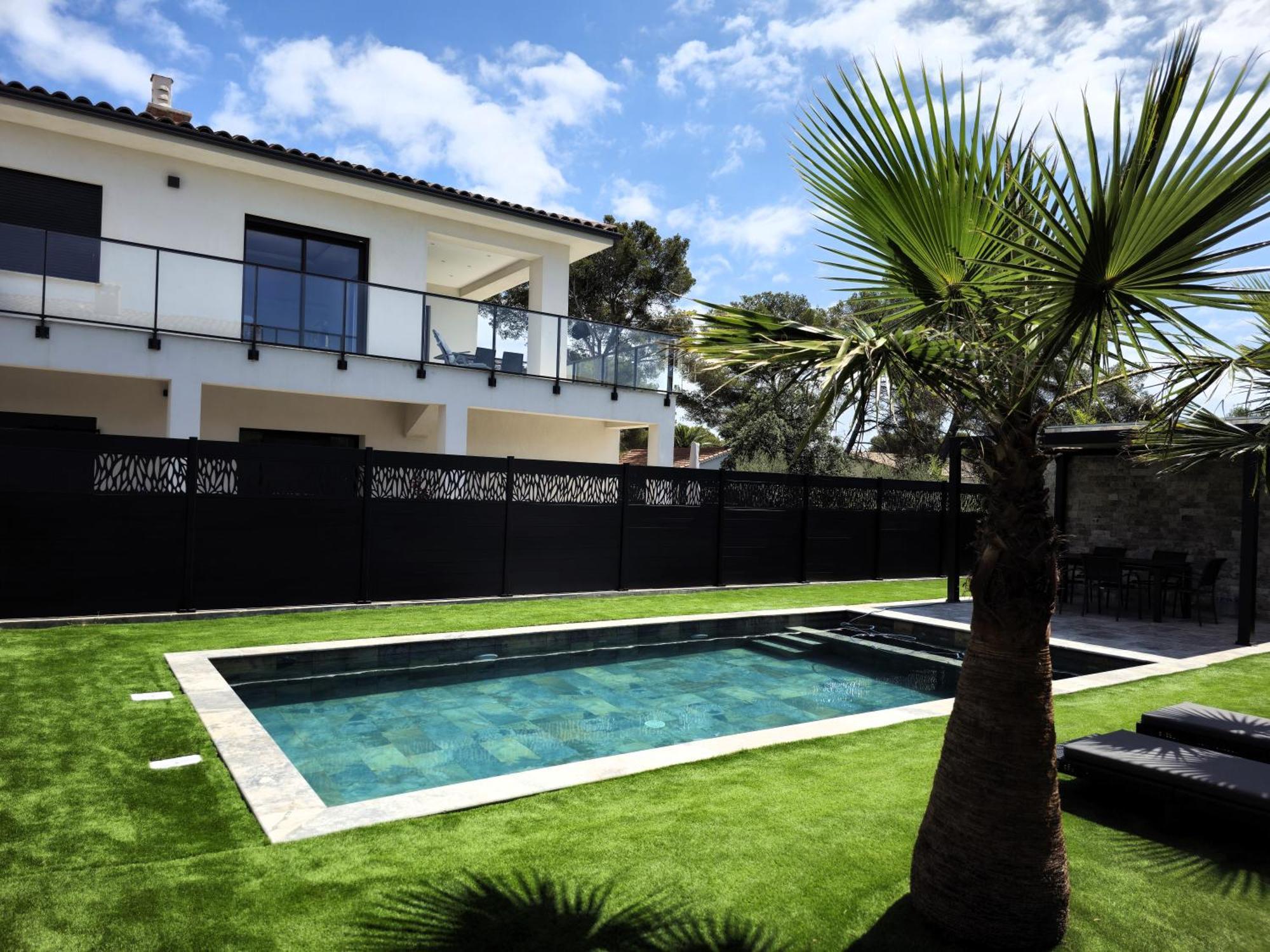 Etoile Du Berger Saint Aygulf 3 Villas Et 4 Appartements Jardin Individuel Et Piscine Chauffee En Saison - La Mer Et Les Plages 450 M Eksteriør bilde